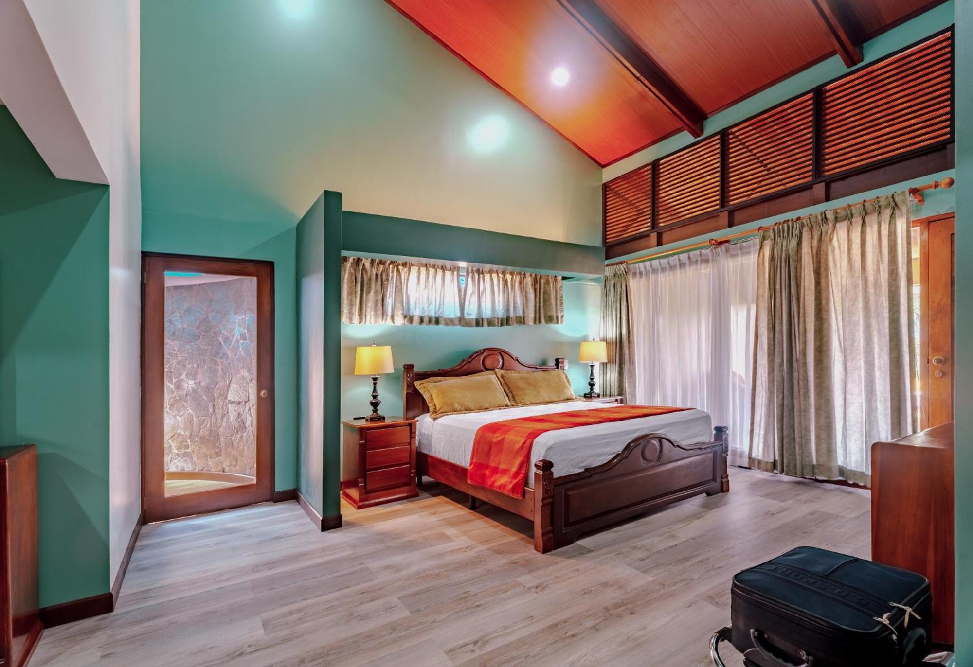 Hotel Villa Florencia Τουριάλμπα Εξωτερικό φωτογραφία