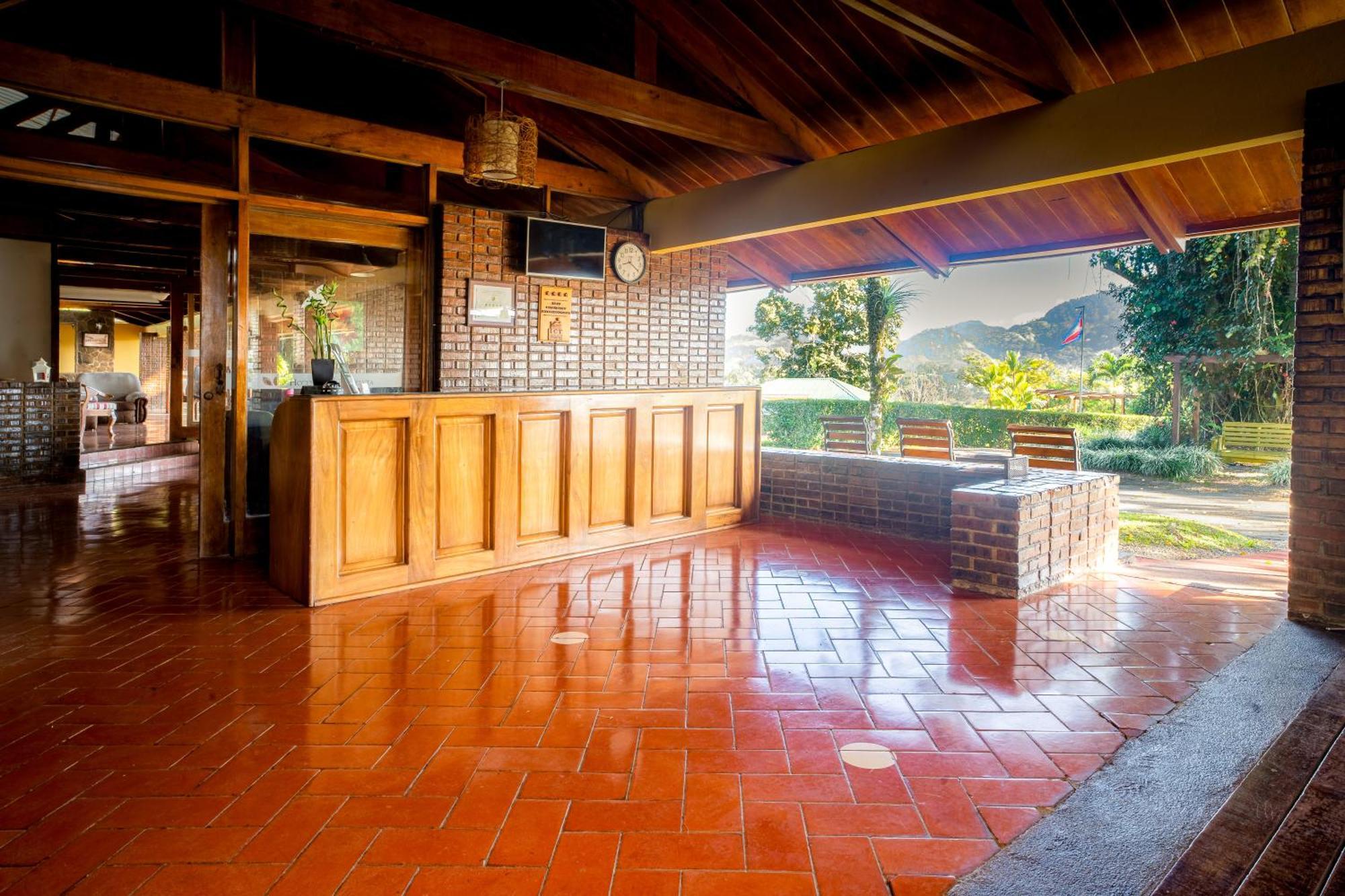 Hotel Villa Florencia Τουριάλμπα Εξωτερικό φωτογραφία