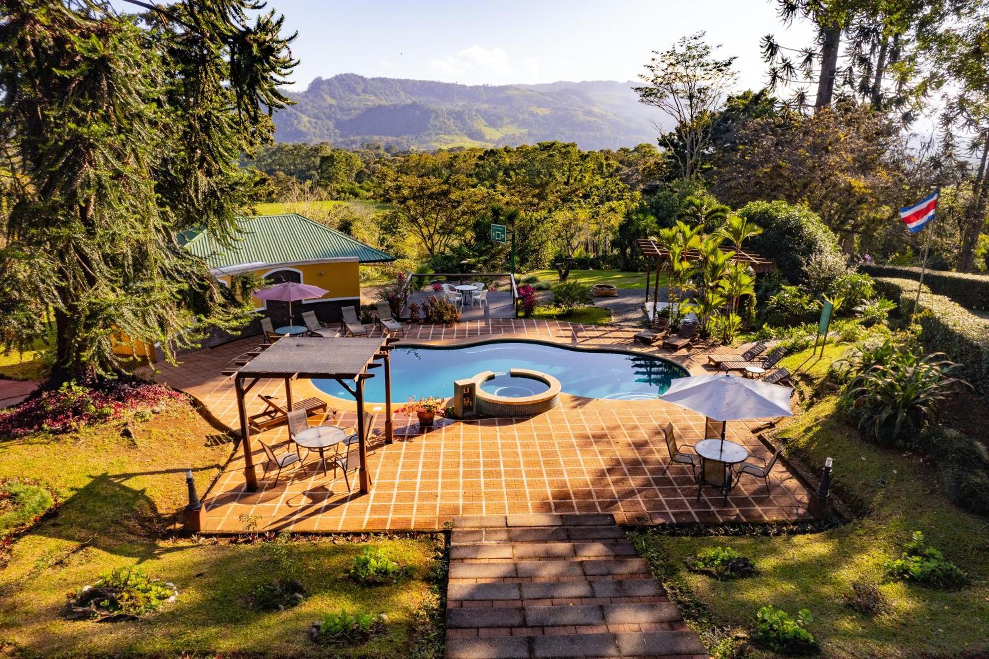 Hotel Villa Florencia Τουριάλμπα Εξωτερικό φωτογραφία