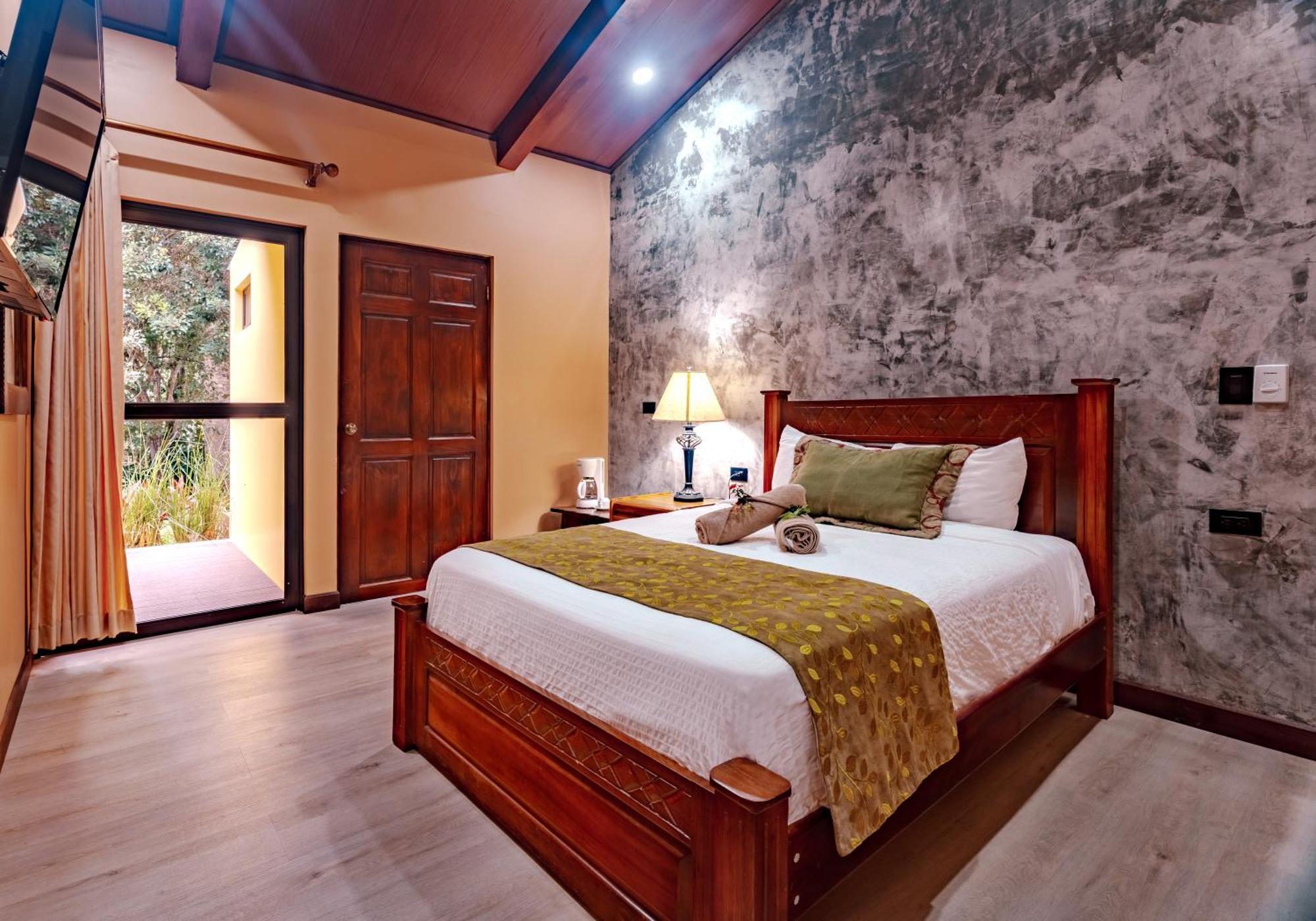 Hotel Villa Florencia Τουριάλμπα Δωμάτιο φωτογραφία