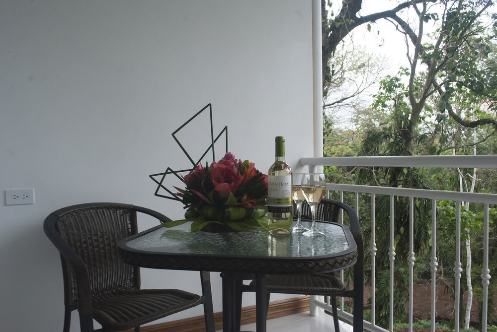 Hotel Villa Florencia Τουριάλμπα Εξωτερικό φωτογραφία